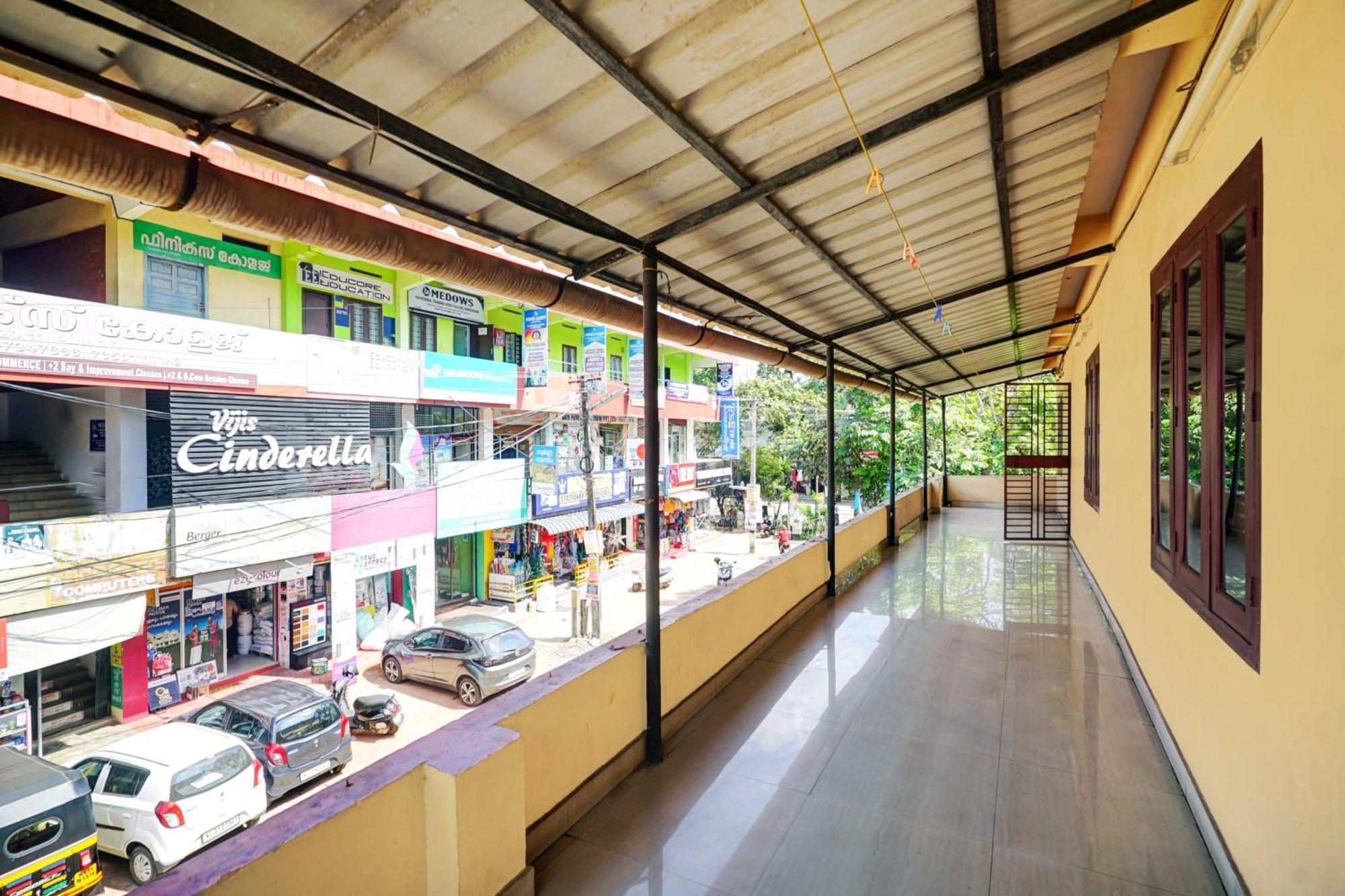 Hotel O Lekshmi Rooms & Villas Mavelikara Екстер'єр фото